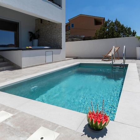 Villa Simpleza クレック エクステリア 写真
