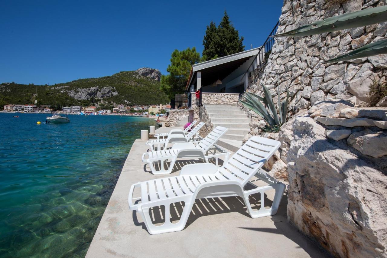 Villa Simpleza クレック エクステリア 写真