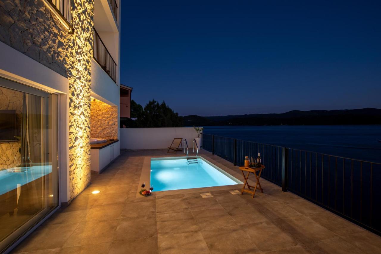 Villa Simpleza クレック エクステリア 写真